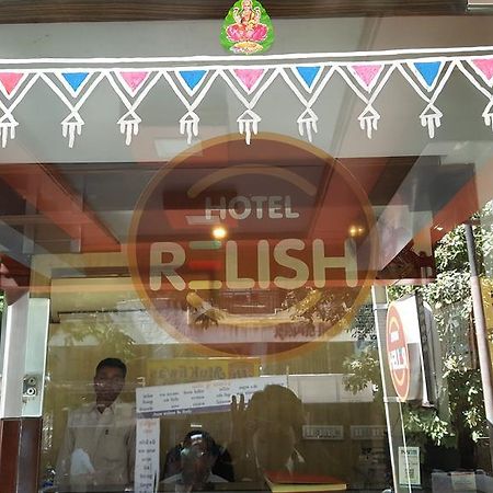 Hotel Relish Vadodara Exterior foto